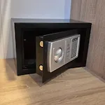 Schillerapartment Hof, Kueche, 24h Digital-checkin, Parkplatz, Wlan250mbit Appartamento *