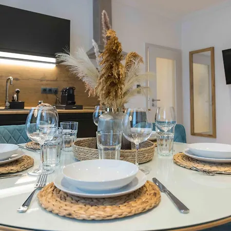 Schillerapartment Hof, Kueche, 24h Digital-checkin, Parkplatz, Wlan250mbit * Hof (Bavaria)