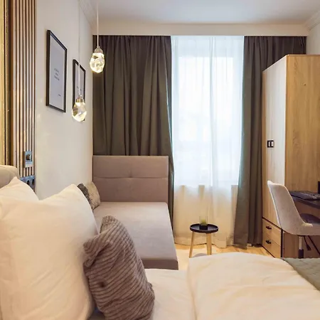 Apartment Schillerapartment Hof, Kueche, 24h Digital-checkin, Parkplatz, Wlan250mbit
