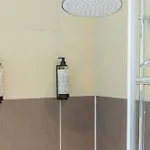 Schillerapartment Hof, Küche, 24h Digital-checkin, Parkplatz, Wlan250mbit Apartamento