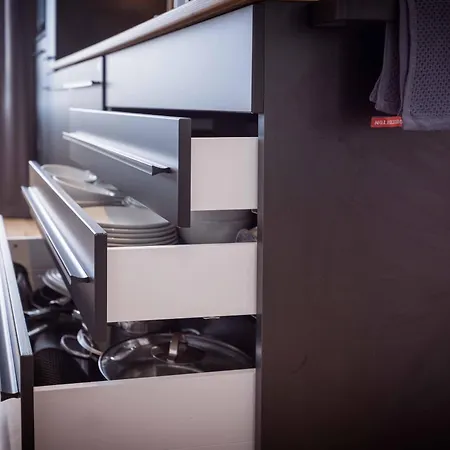 Apartment Schillerapartment Hof, Kueche, 24h Digital-checkin, Parkplatz, Wlan250mbit