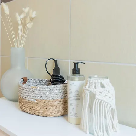 アパート Schillerapartment Hof, Smart-checkin, Ir-sauna, Parkplatz, Wlan600mbit ホーフ