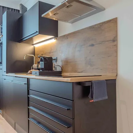 アパート Schillerapartment Hof, Smart-checkin, Ir-sauna, Parkplatz, Wlan600mbit ホーフ