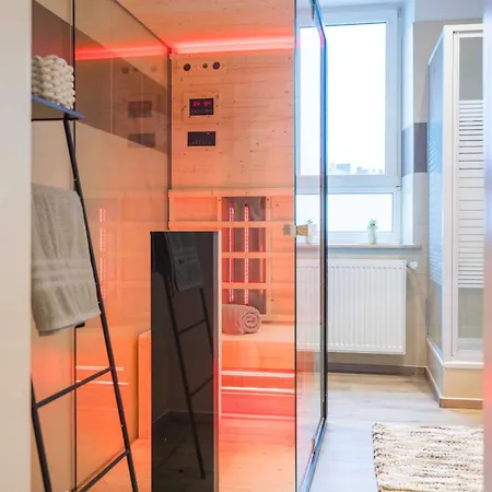 アパート Schillerapartment Hof, Smart-checkin, Ir-sauna, Parkplatz, Wlan600mbit