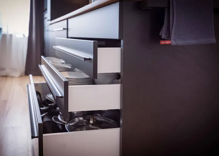 Lejlighed Schillerapartment Hof, Kueche, 24h Digital-checkin, Parkplatz, Wlan250mbit