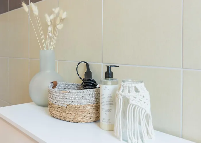 Appartement Schillerapartment Hof, Kueche, 24h Digital-checkin, Parkplatz, Wlan250mbit Hof (Bavaria)